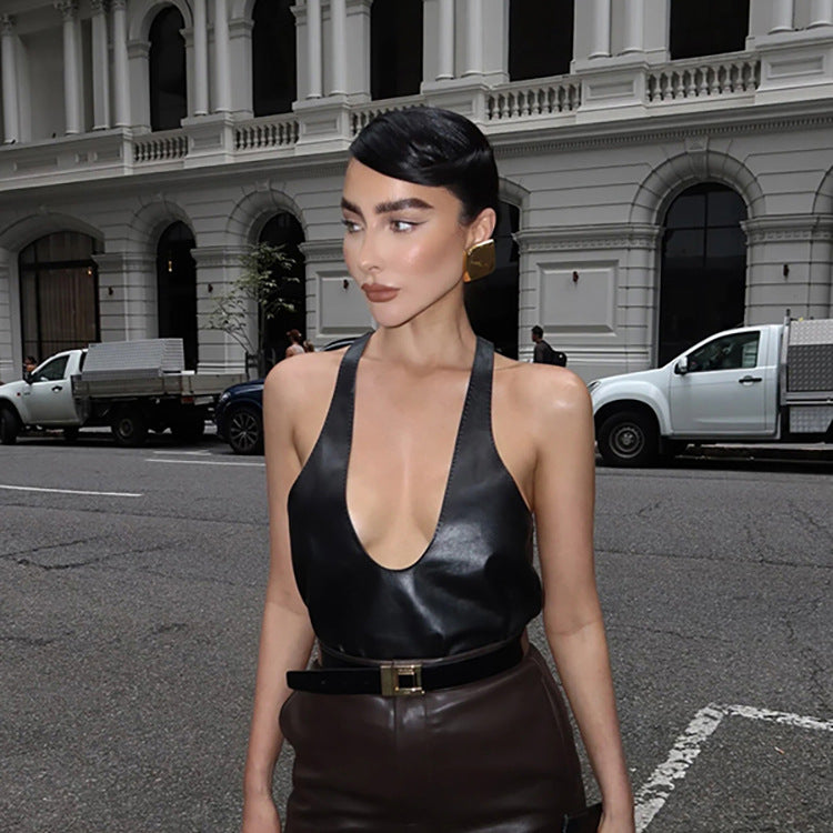 The Perfect Women's Top That Flatters Every Shape